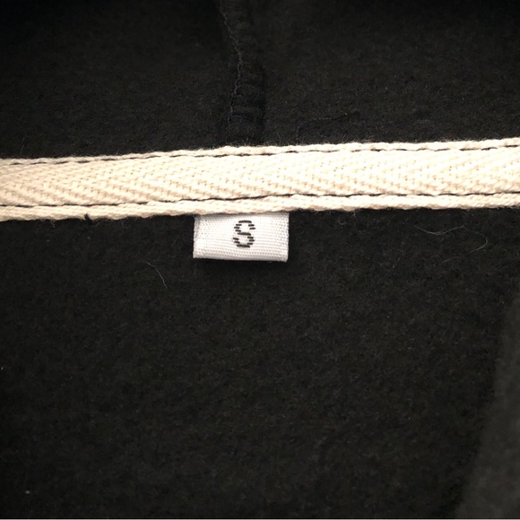 BTS hoodie, NWOT -- Love Yourself - Picture 5 of 6